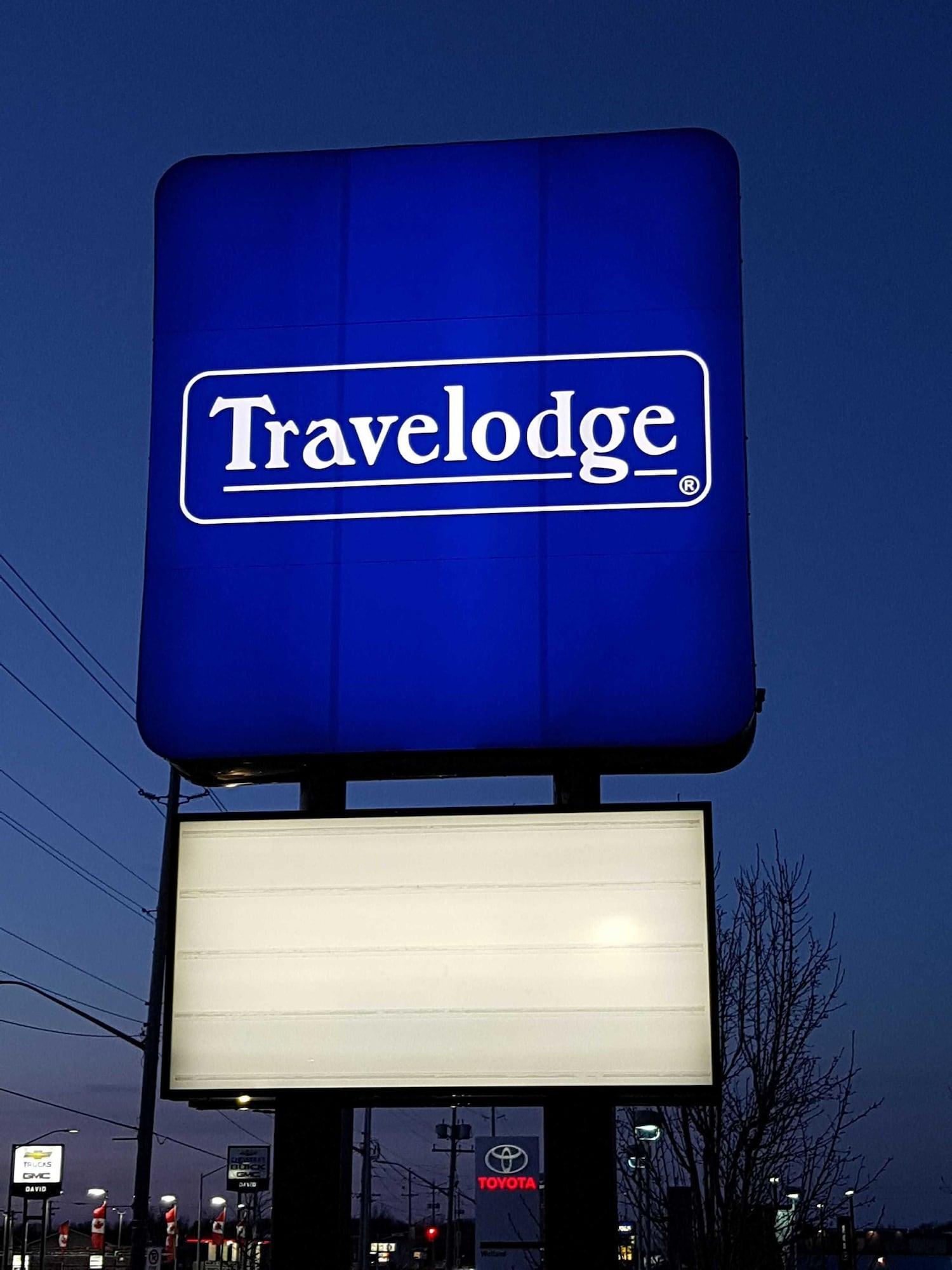 Travelodge By Wyndham Welland Bagian luar foto