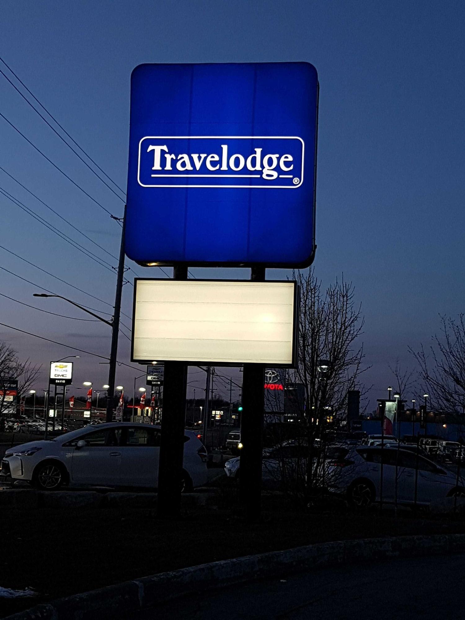 Travelodge By Wyndham Welland Bagian luar foto